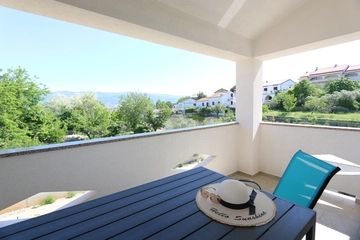 Apartment in Šilo for Up to 3 Guests