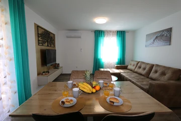 Apartment in Šilo for Up to 3 Guests
