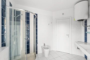 2-Bedroom Apartment with Sea View in Štinjan