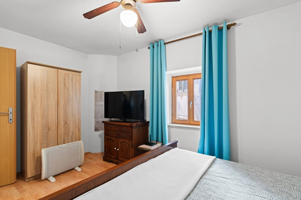 Renovated Townhouse in Buje for up to 7