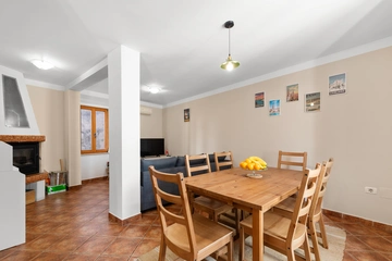 Renovated Townhouse in Buje for up to 7