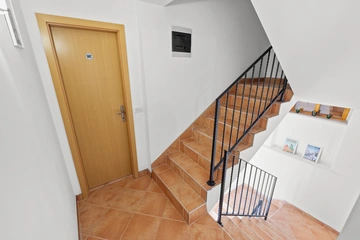 Renovated Townhouse in Buje for up to 7