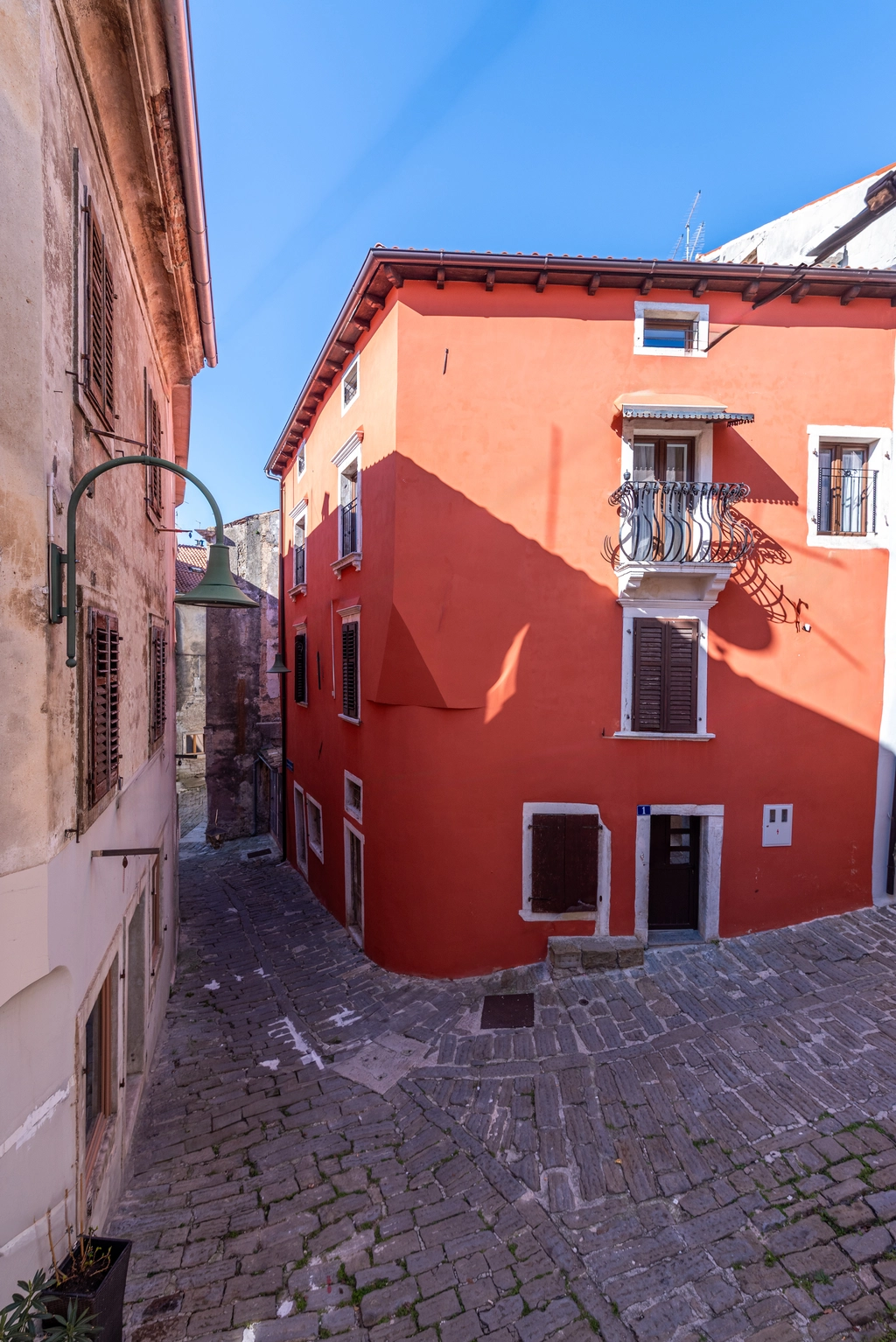 Renovated Townhouse in Buje for up to 7