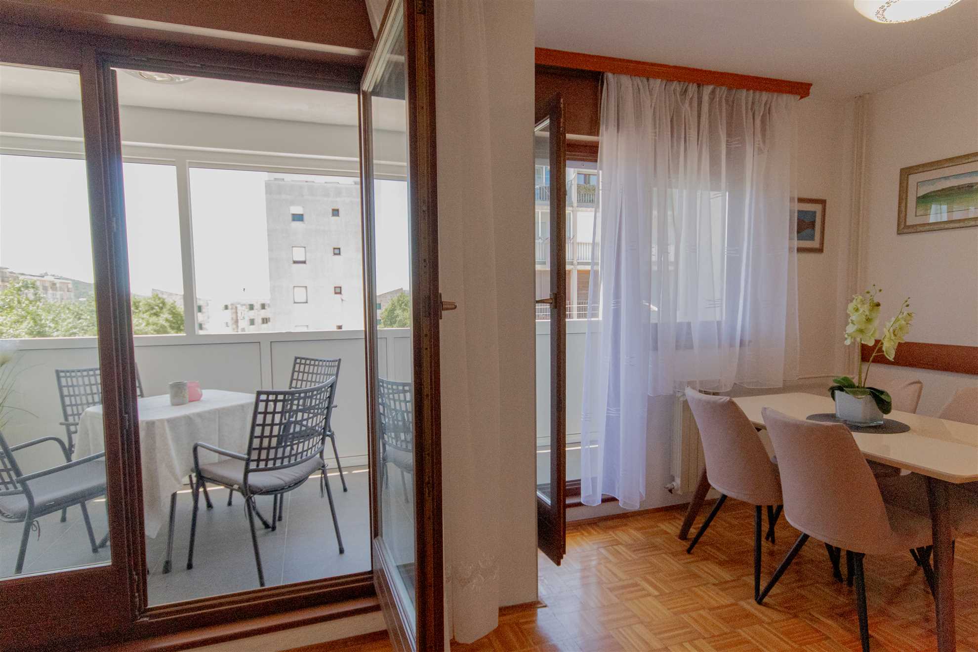 Large stylish apartment Ankica,free public parking