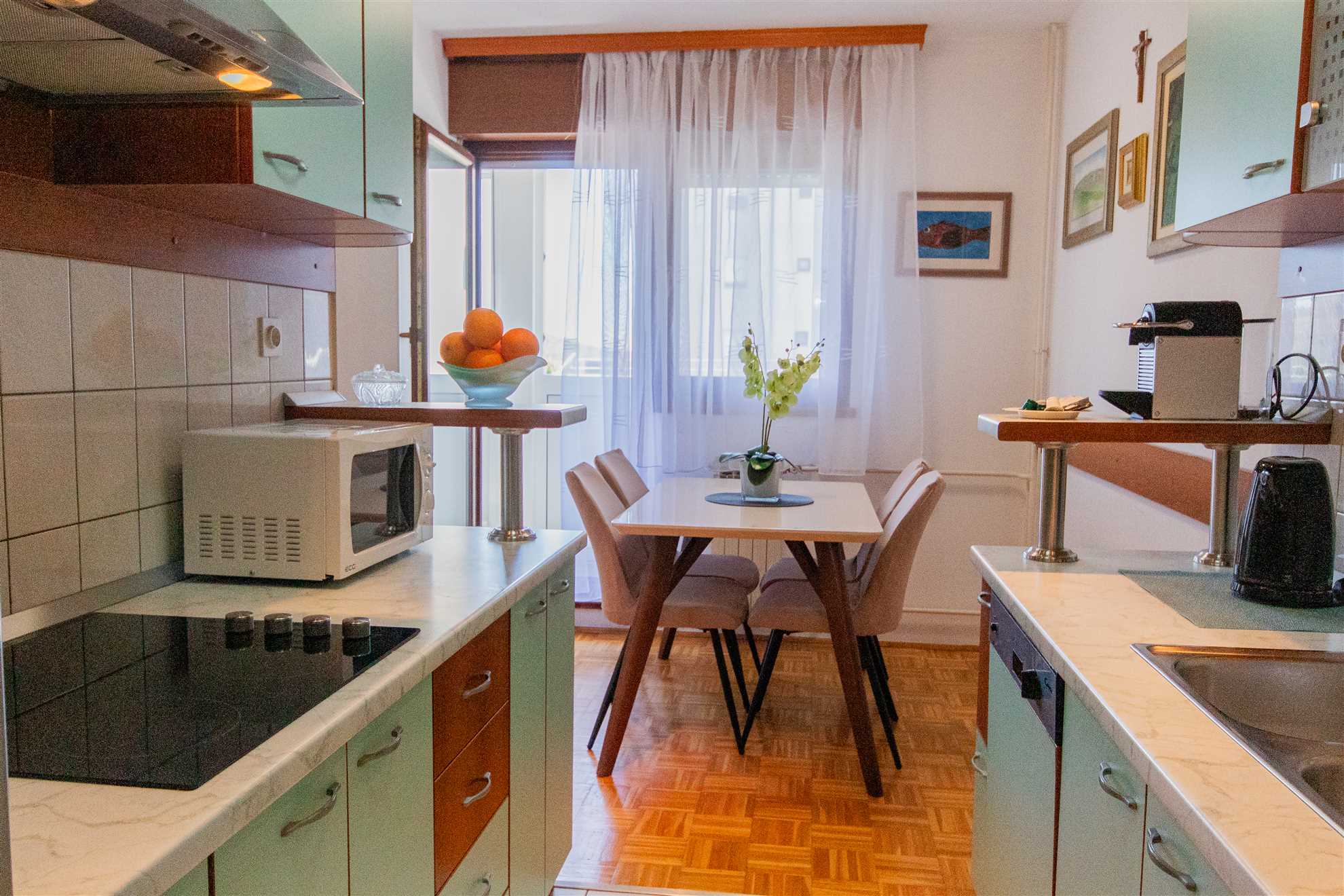 Large stylish apartment Ankica,free public parking