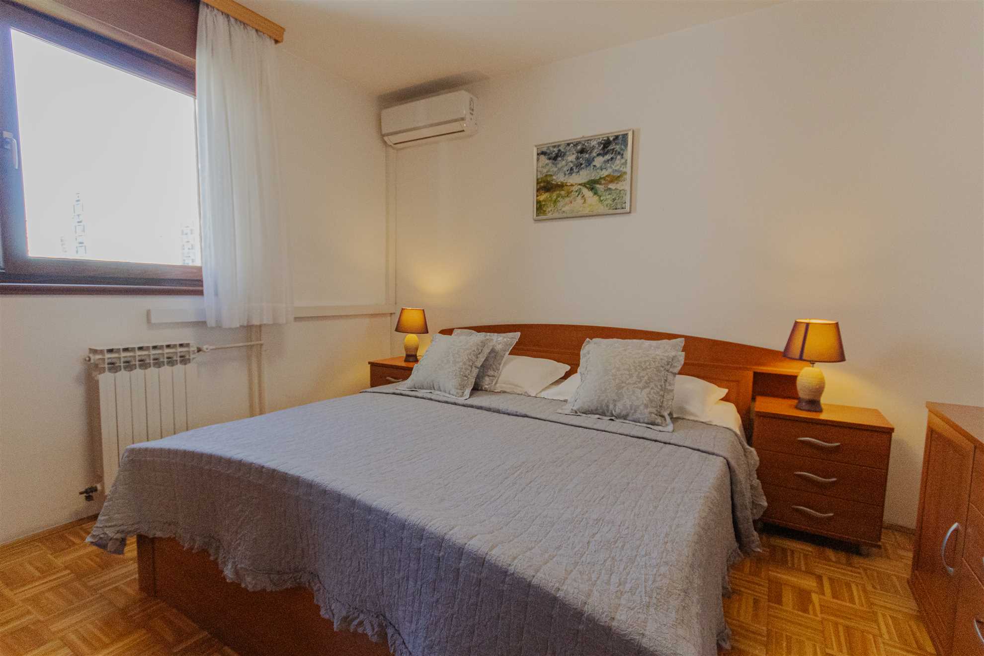 Large stylish apartment Ankica,free public parking