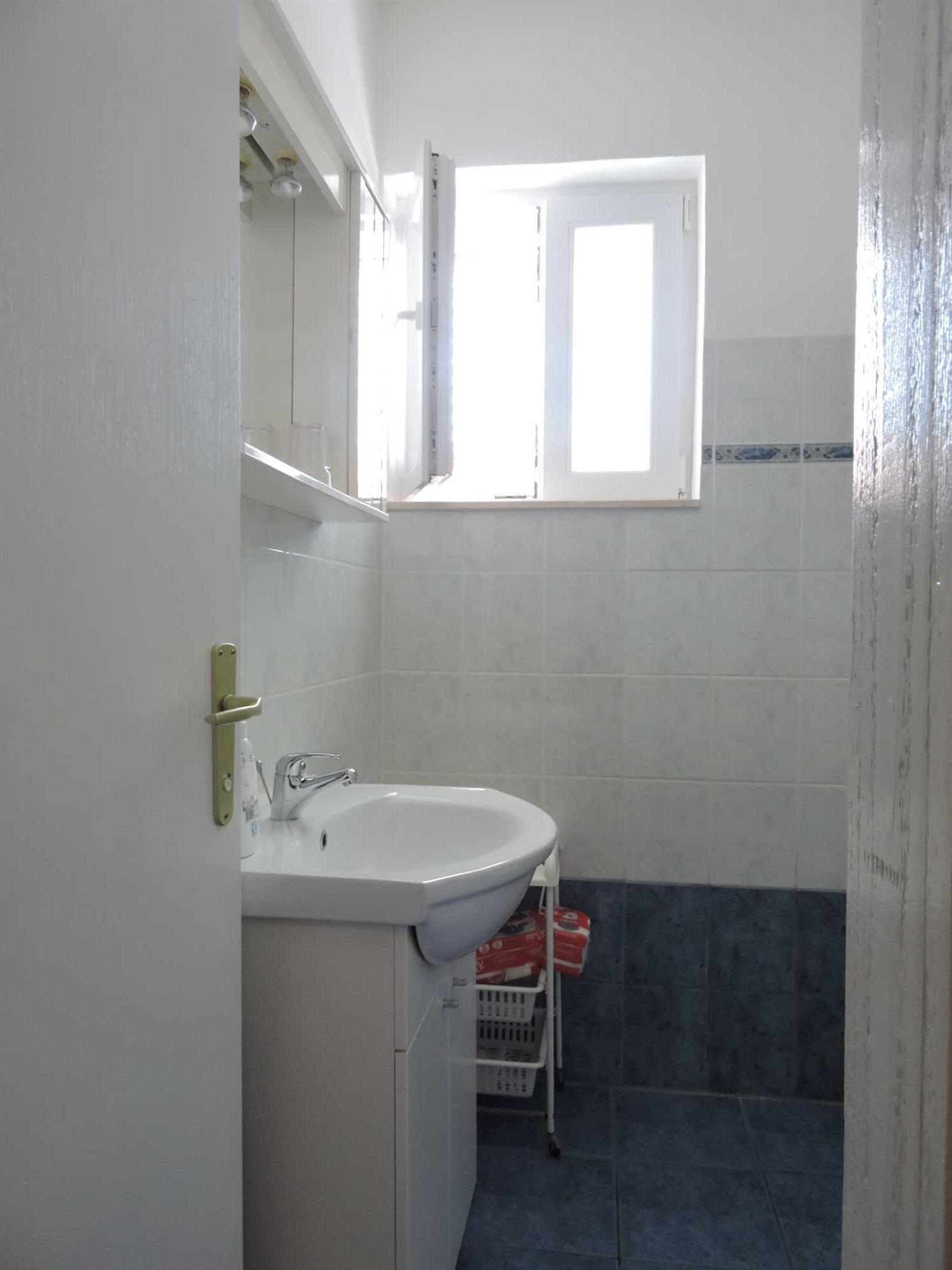 Apartment 4