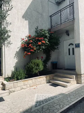 Two-Bedroom Apartment in Srima for up to 6