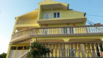 One-Bedroom Apartment in Dubrava kod Tisnog for 4