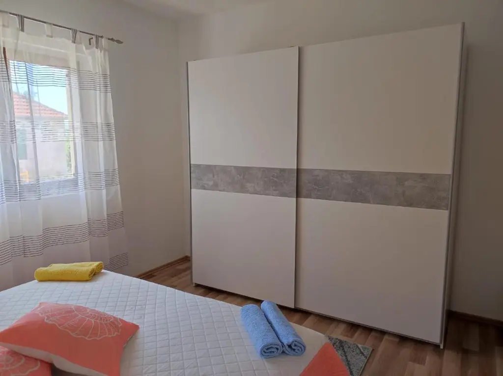 One-Bedroom Apartment in Dubrava kod Tisnog for 4
