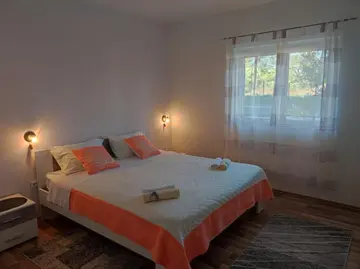 One-Bedroom Apartment in Dubrava kod Tisnog for 4