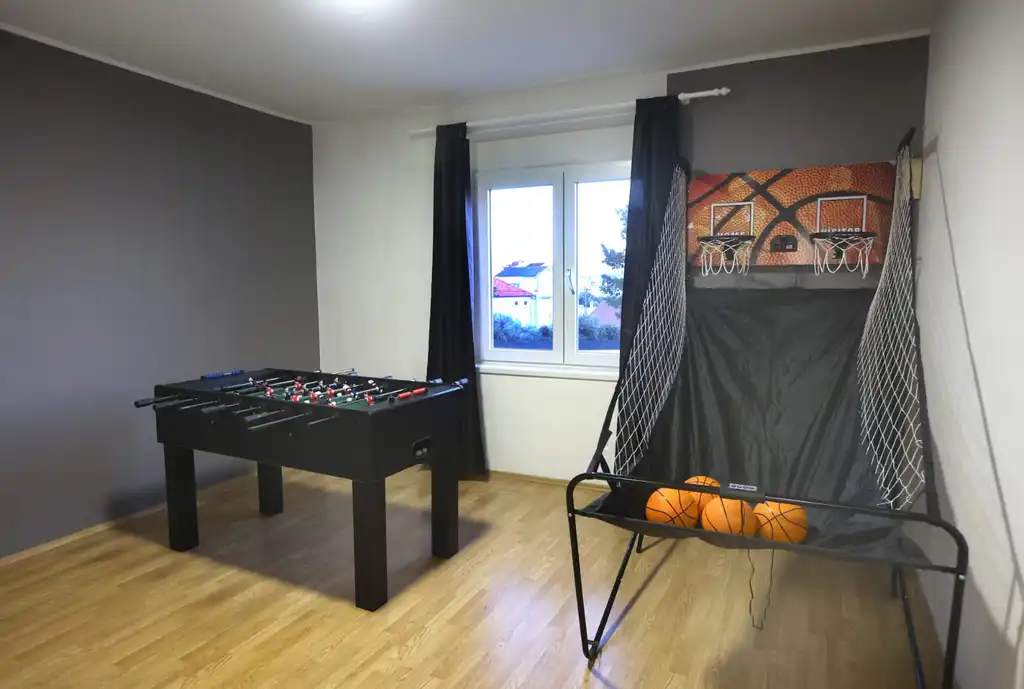 4-Bedroom Holiday House in Šibenik, Croatia
