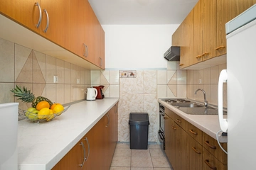 3-Bedroom Apartment for 4–5 in Šibenik