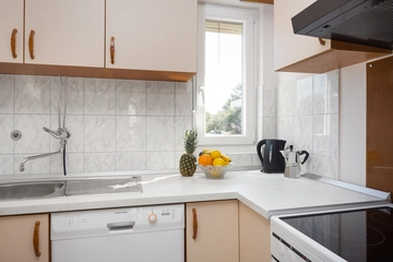 Šibenik 3-Bedroom Apartment for 4–5 Guests