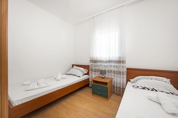 Šibenik 3-Bedroom Apartment for 4–5 Guests