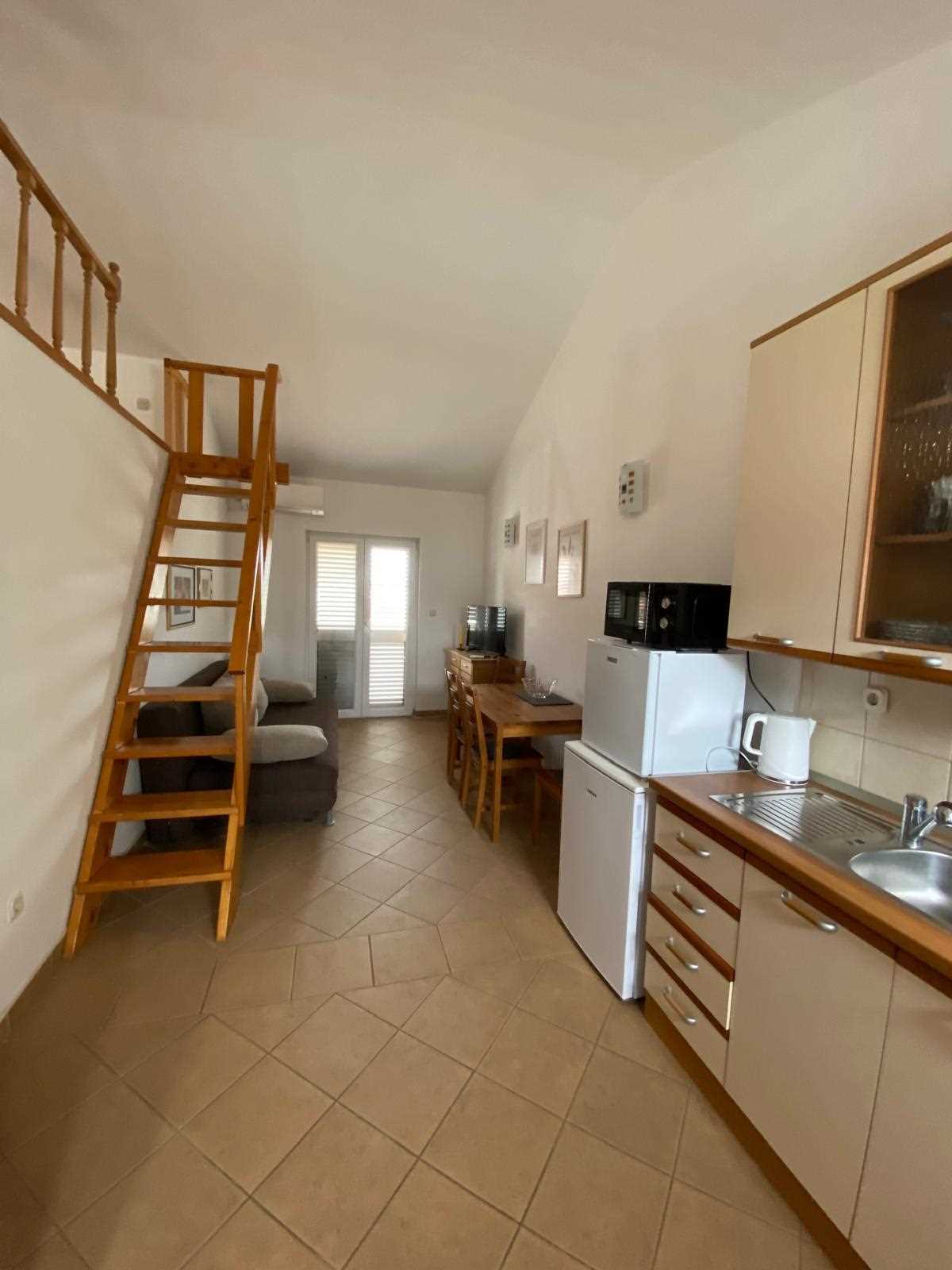 Cosy apartment in Vodice, near the beach