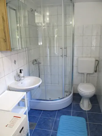 3-Bedroom Apartment in Veli Lošinj for up to 7