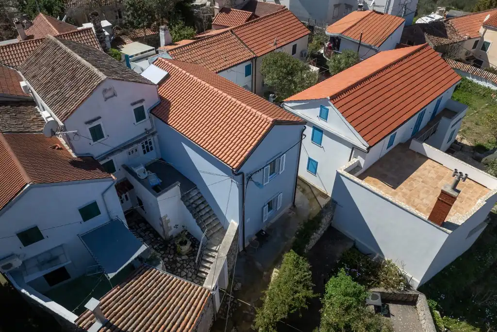 1-Bedroom Apartment in Veli Lošinj for Up to 4