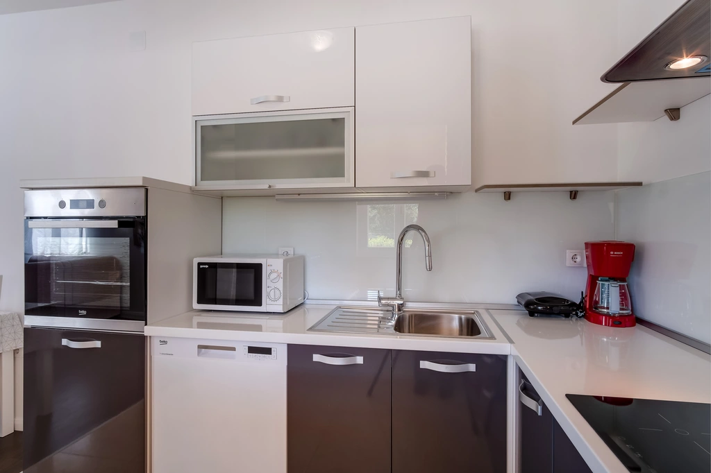 Two-Bedroom Apartment in Nerezine for Up to 5