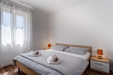 Two-Bedroom Apartment in Nerezine for Up to 5