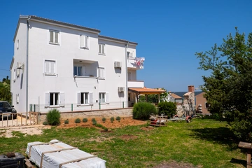 Two-Bedroom Apartment in Nerezine for Up to 5