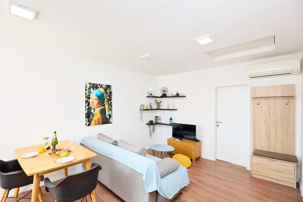 One-Bedroom Apartment with Terrace in Dubrovnik