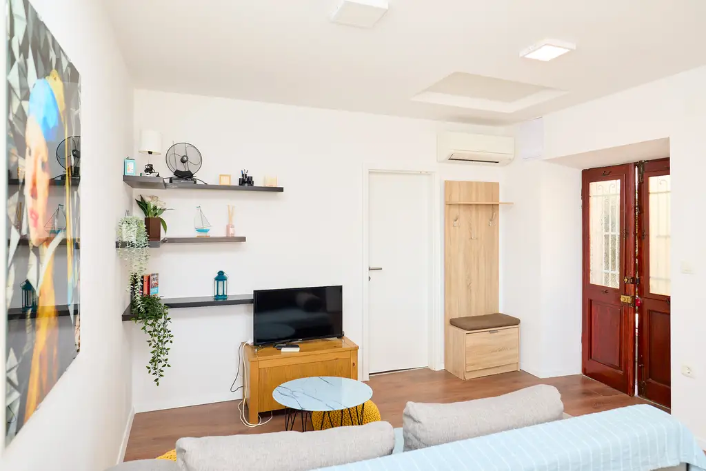 One-Bedroom Apartment with Terrace in Dubrovnik