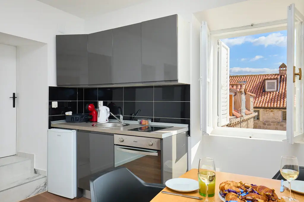 One-Bedroom Apartment with Terrace in Dubrovnik