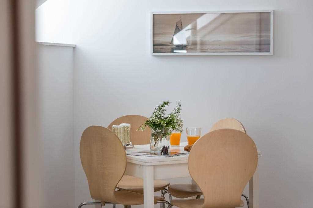 One Bedroom Apartment with Terrace and Sea View Odin - 4