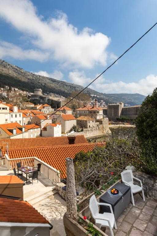 One Bedroom Apartment with Terrace and Sea View Odin - 4