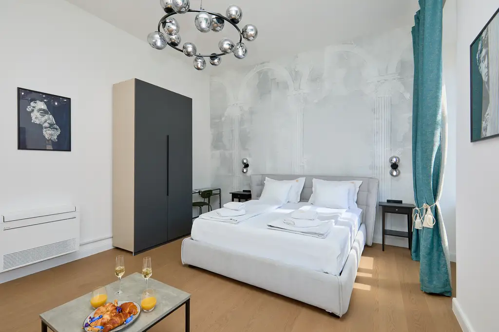 Dubrovnik Old Town 1-Bedroom Apartment with Stradun View