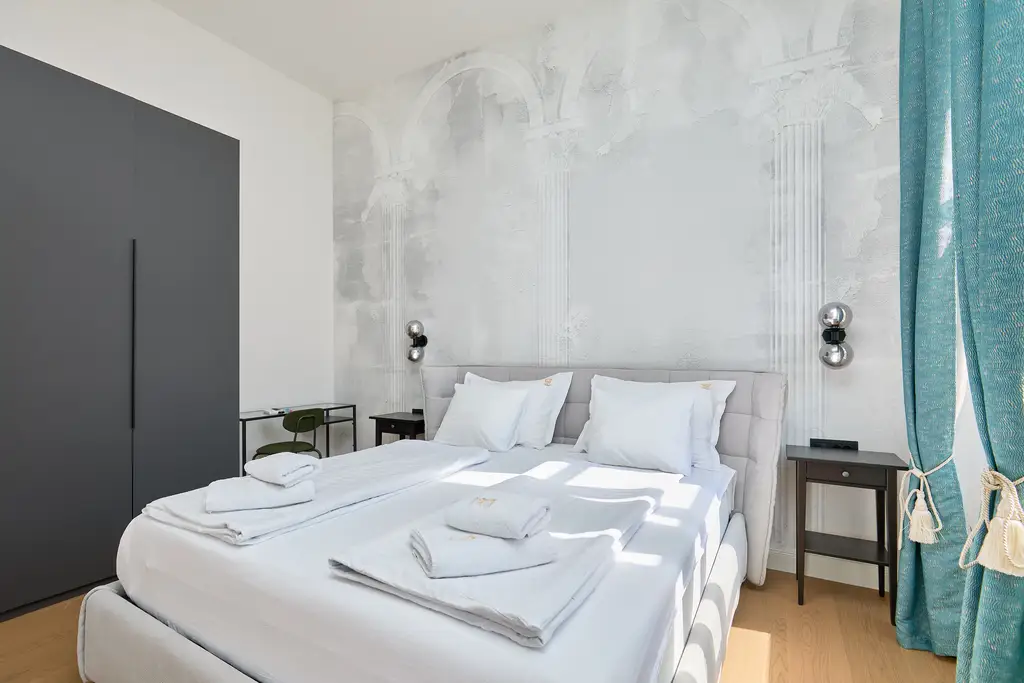 Dubrovnik Old Town 1-Bedroom Apartment with Stradun View