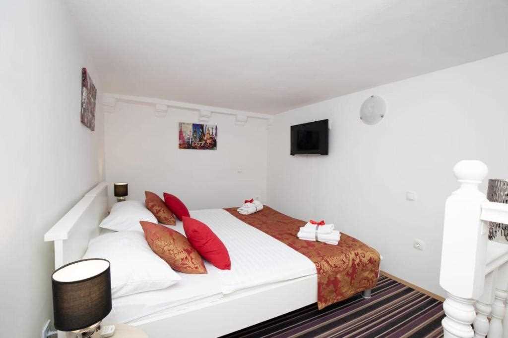 1A 1BR Apartment Heart of Dubrovnik Old Town apartments