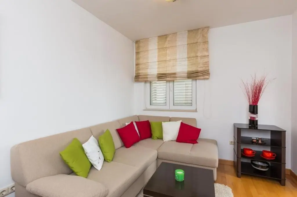 Two-Bedroom Apartment with Balcony in Dubrovnik