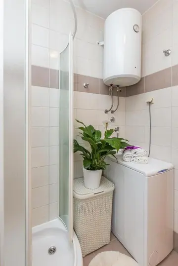 Two-Bedroom Apartment with Balcony in Dubrovnik