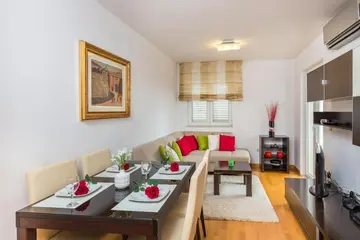 Two-Bedroom Apartment with Balcony in Dubrovnik