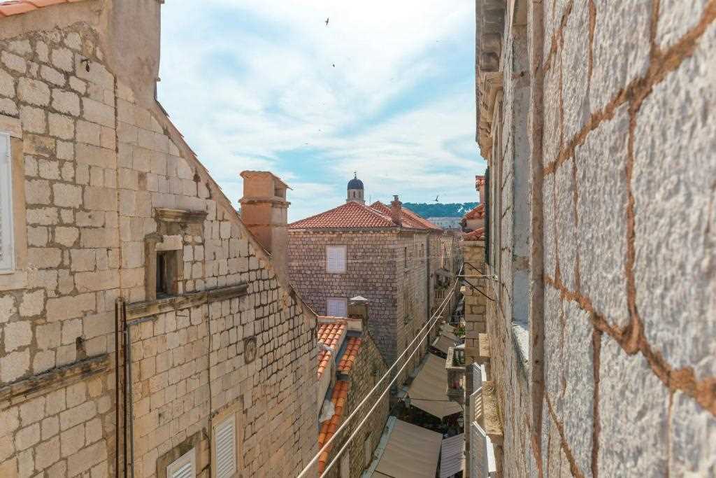 Soul Of The Old Town, Prijeko Street