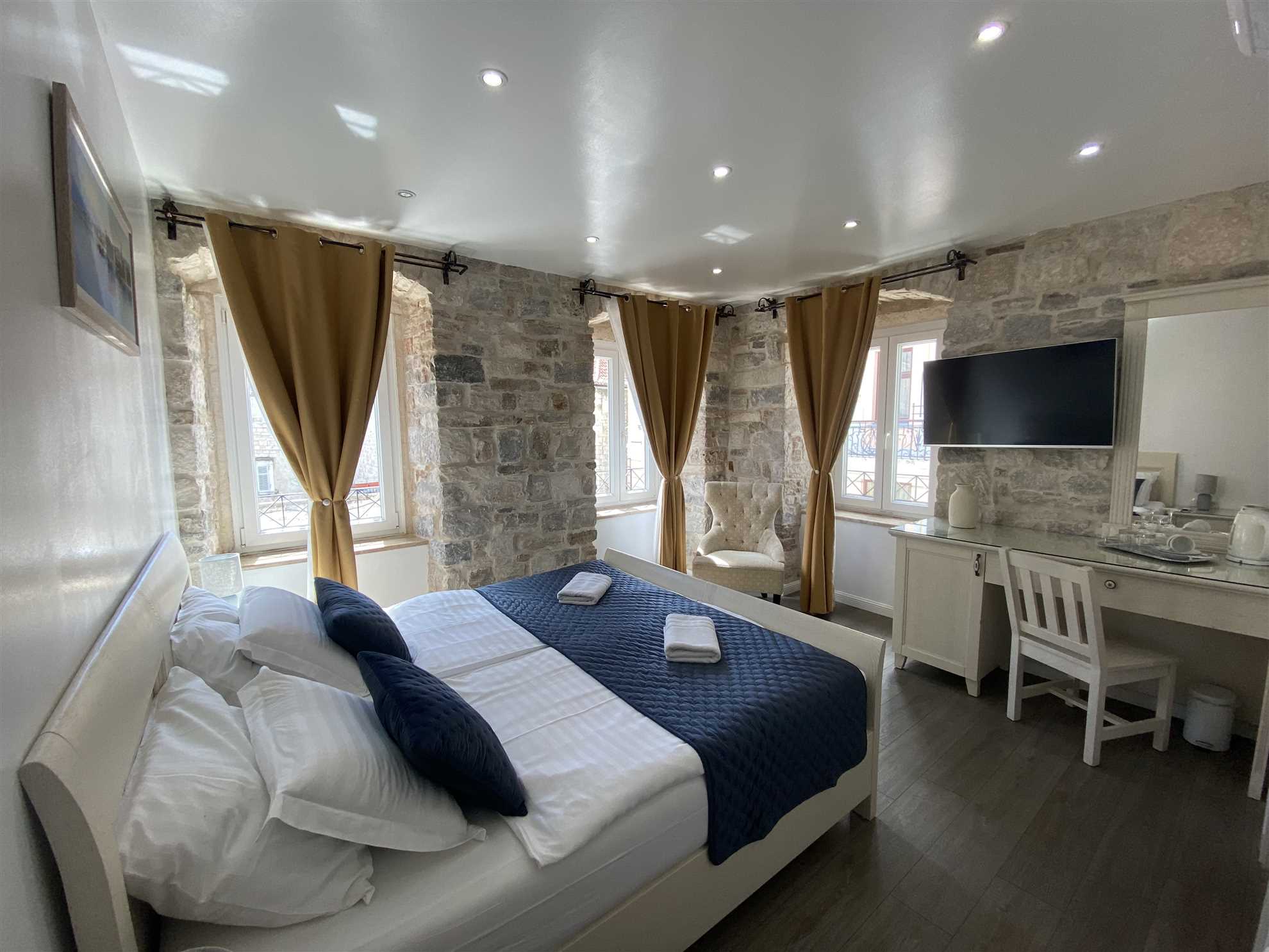 Lucija&Luka room with a view