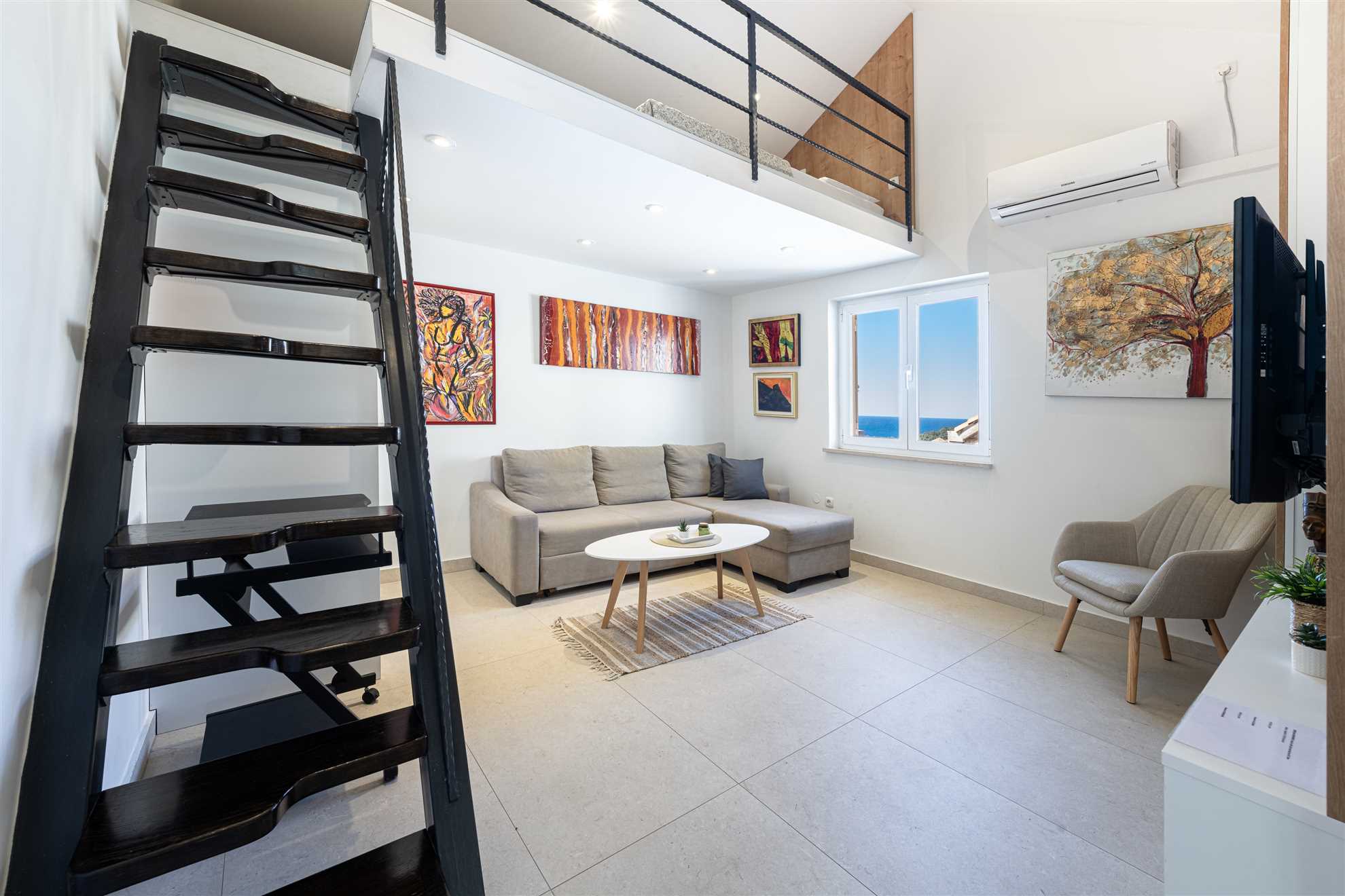 Studio Apartment Portolan