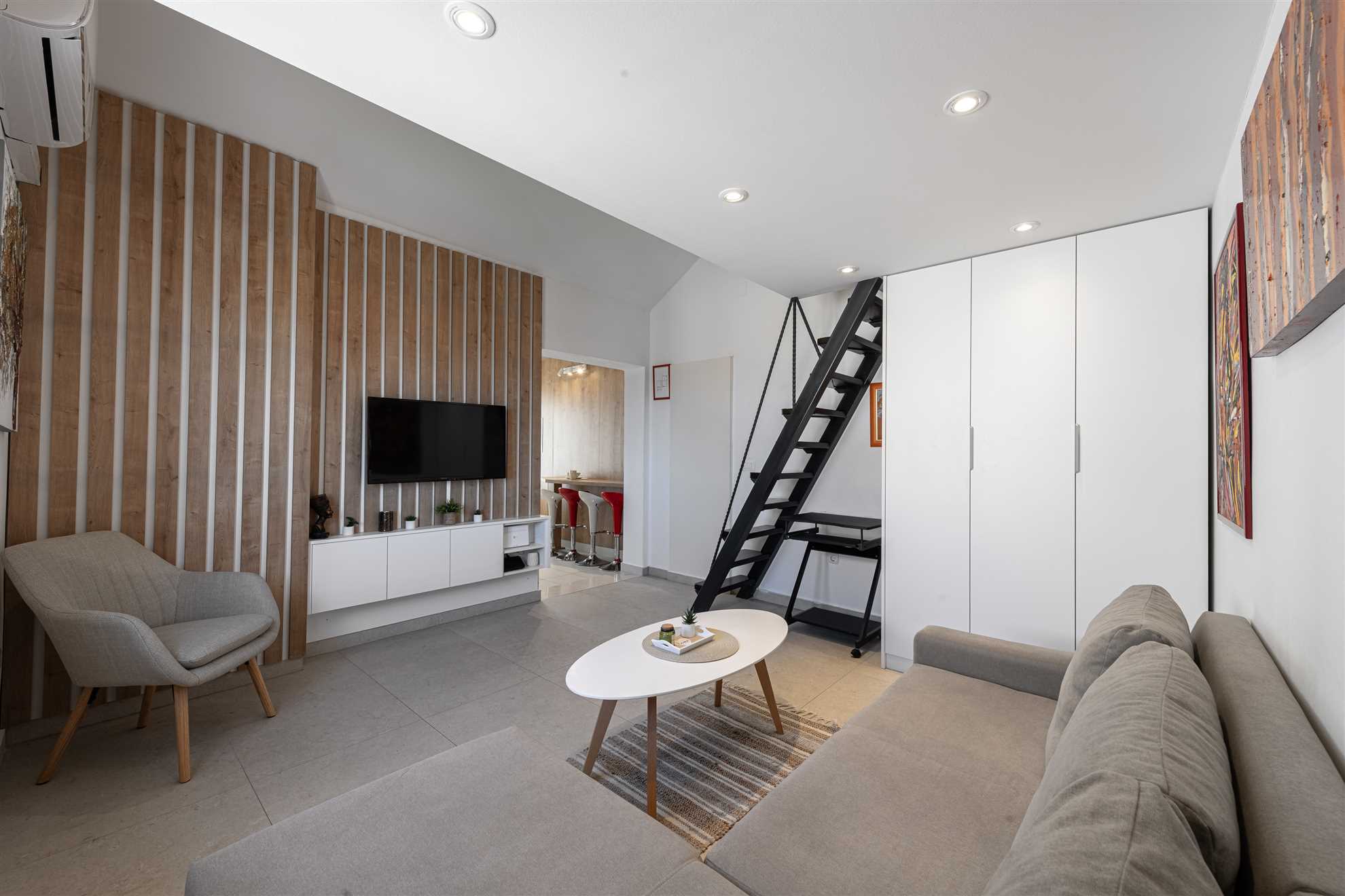 Studio Apartment Portolan