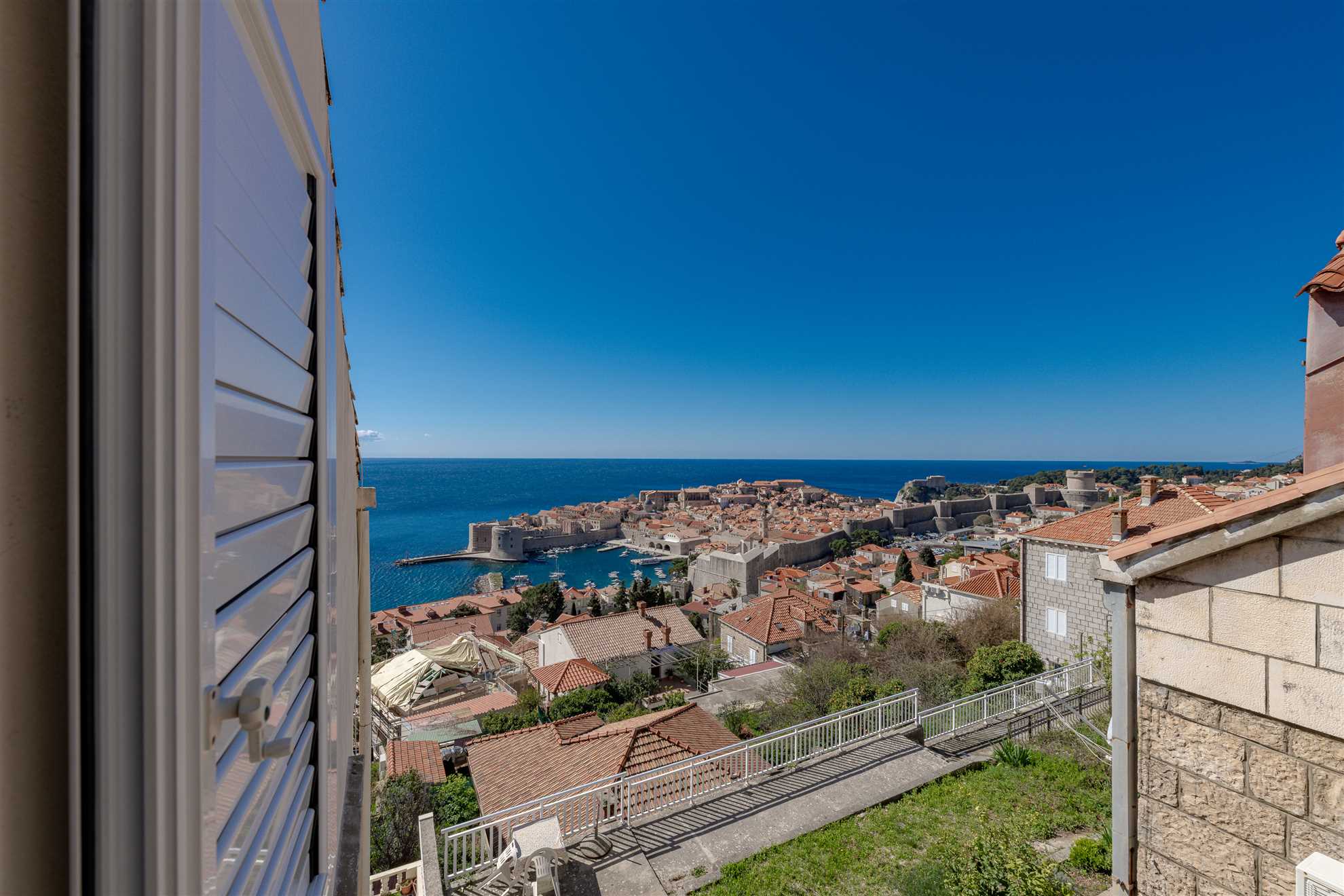 Studio Apartment Portolan
