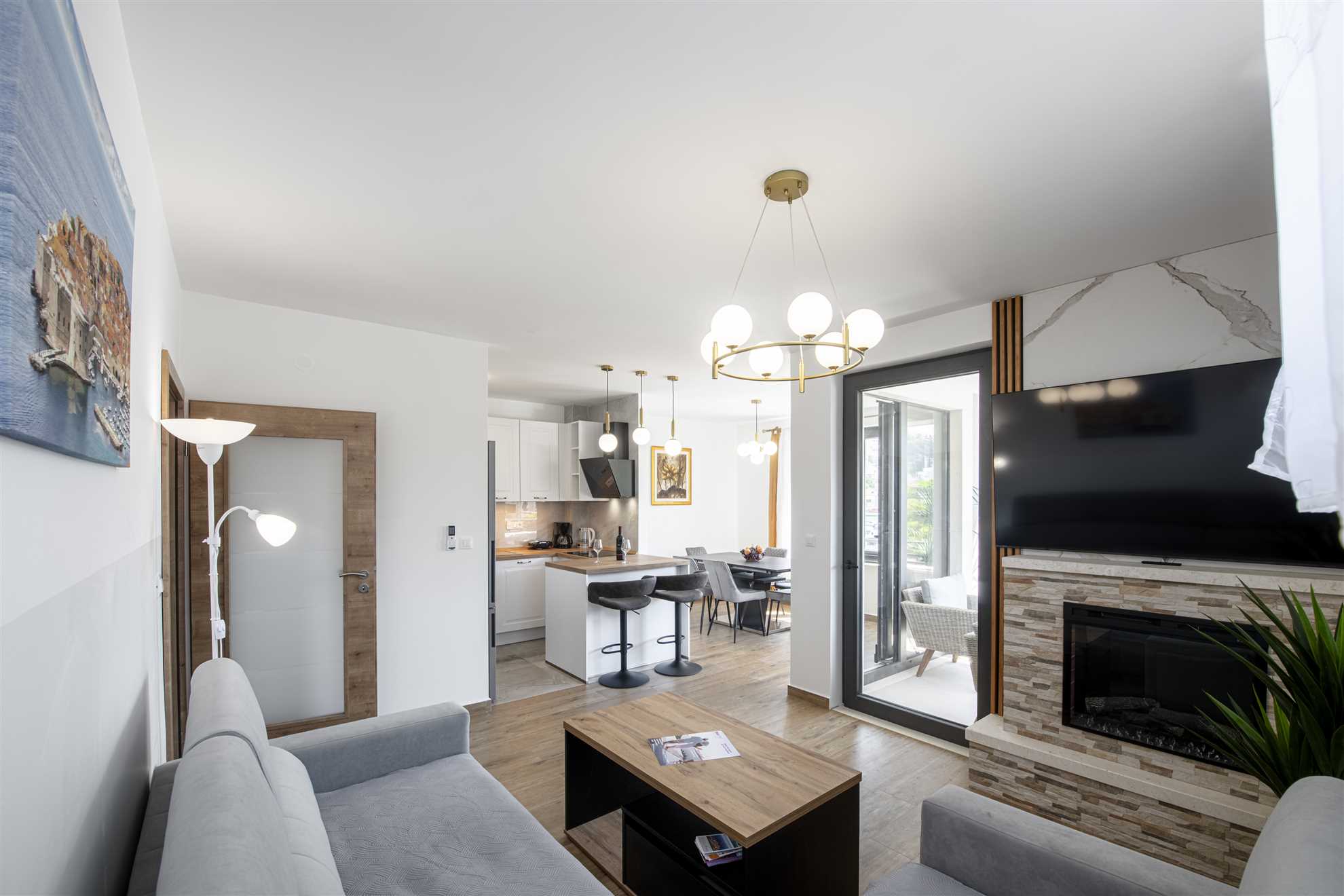 DLC Deluxe Apartment