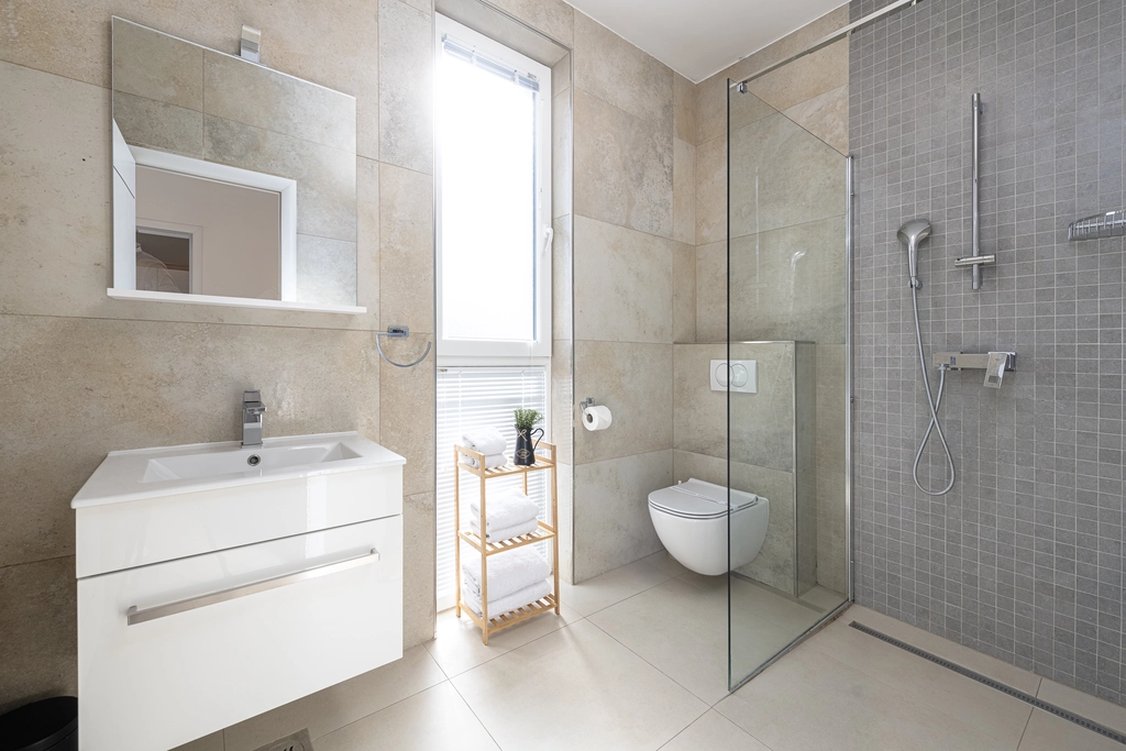 Two-Bedroom Apartment with Sea View in Dubrovnik