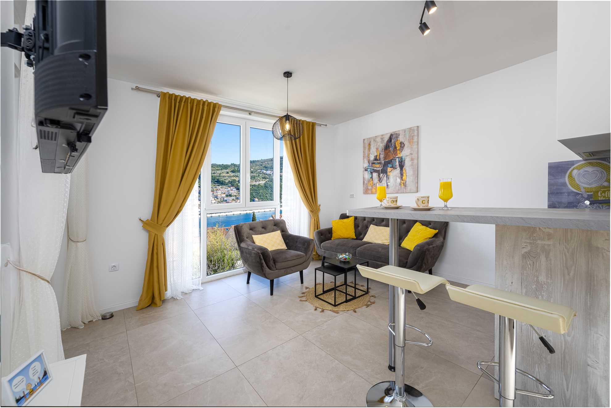 Oyo Deluxe Apartment
