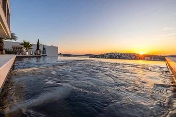 3-Bedroom Villa with Private Heated Pool in Zatoglav