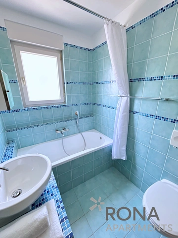 Sea-View Apartment in Ičići for Up to 6