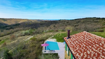 3-Bedroom Villa in Buje for up to 7 Guests