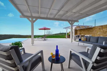 3-Bedroom Villa in Buje for up to 7 Guests