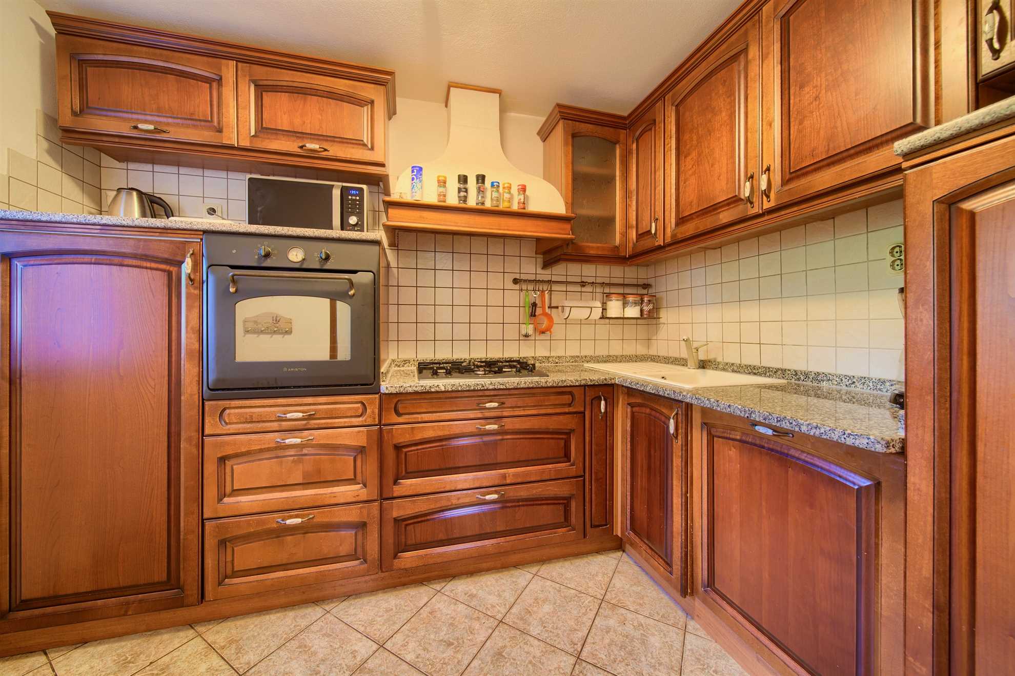 Rustikale Ferienwohnung Magdalea mit privatem Pool und Meerblick