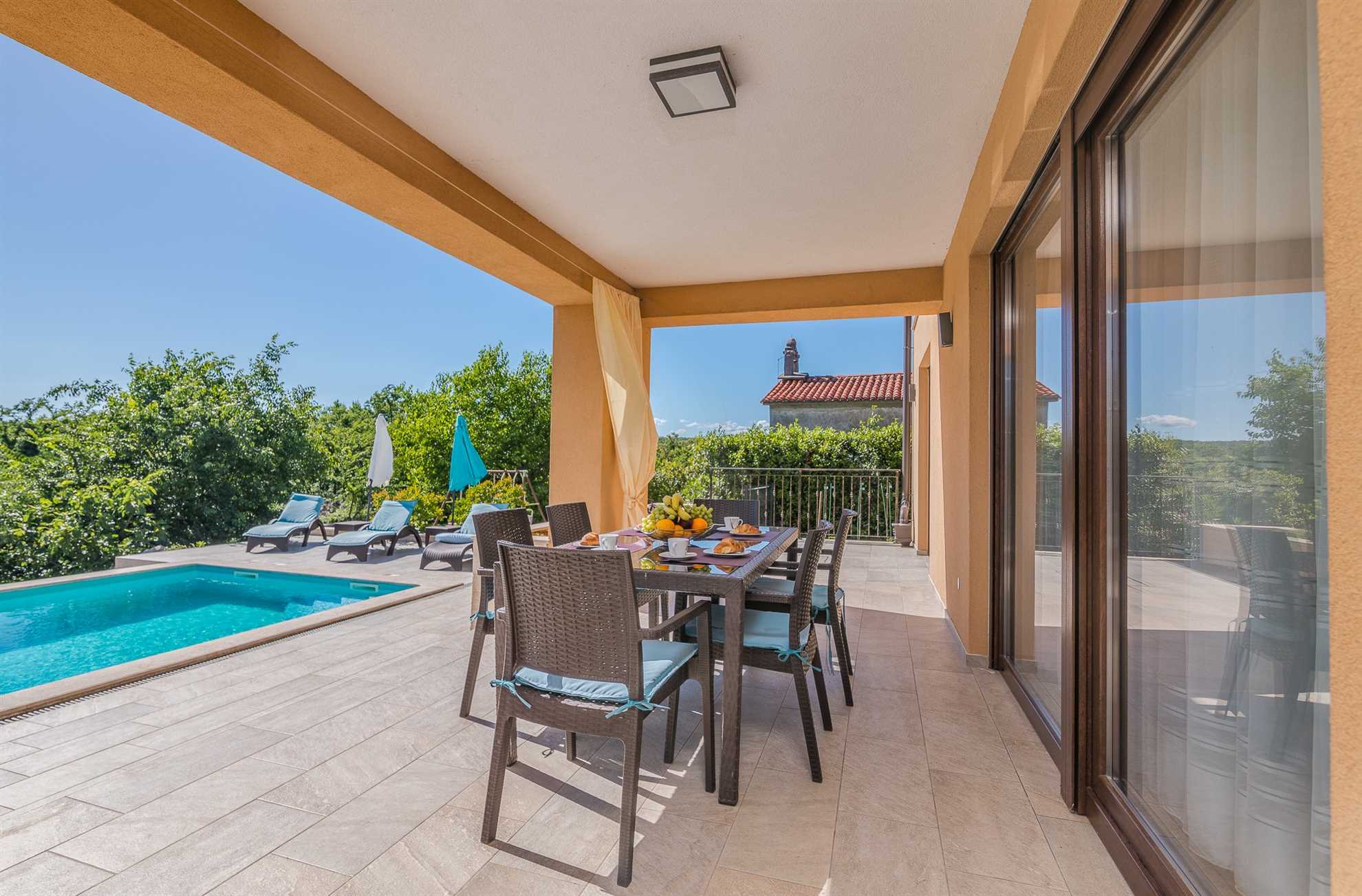 Apartma Villa Cecilia z zasebnim bazenom